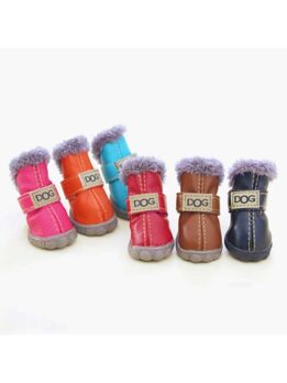 Factory OEM Wolesale Pet Plus Velvet Puppy Shoes Warm Foot Covers Ugg Bootss