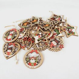 Wooden Hanging Christmas Tree Hollow Wooden Pendant Scene Decoration www.chinagmt.com